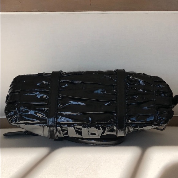 Prada Matelasse Black Patent Leather Bag Black - Picture 6 of 10